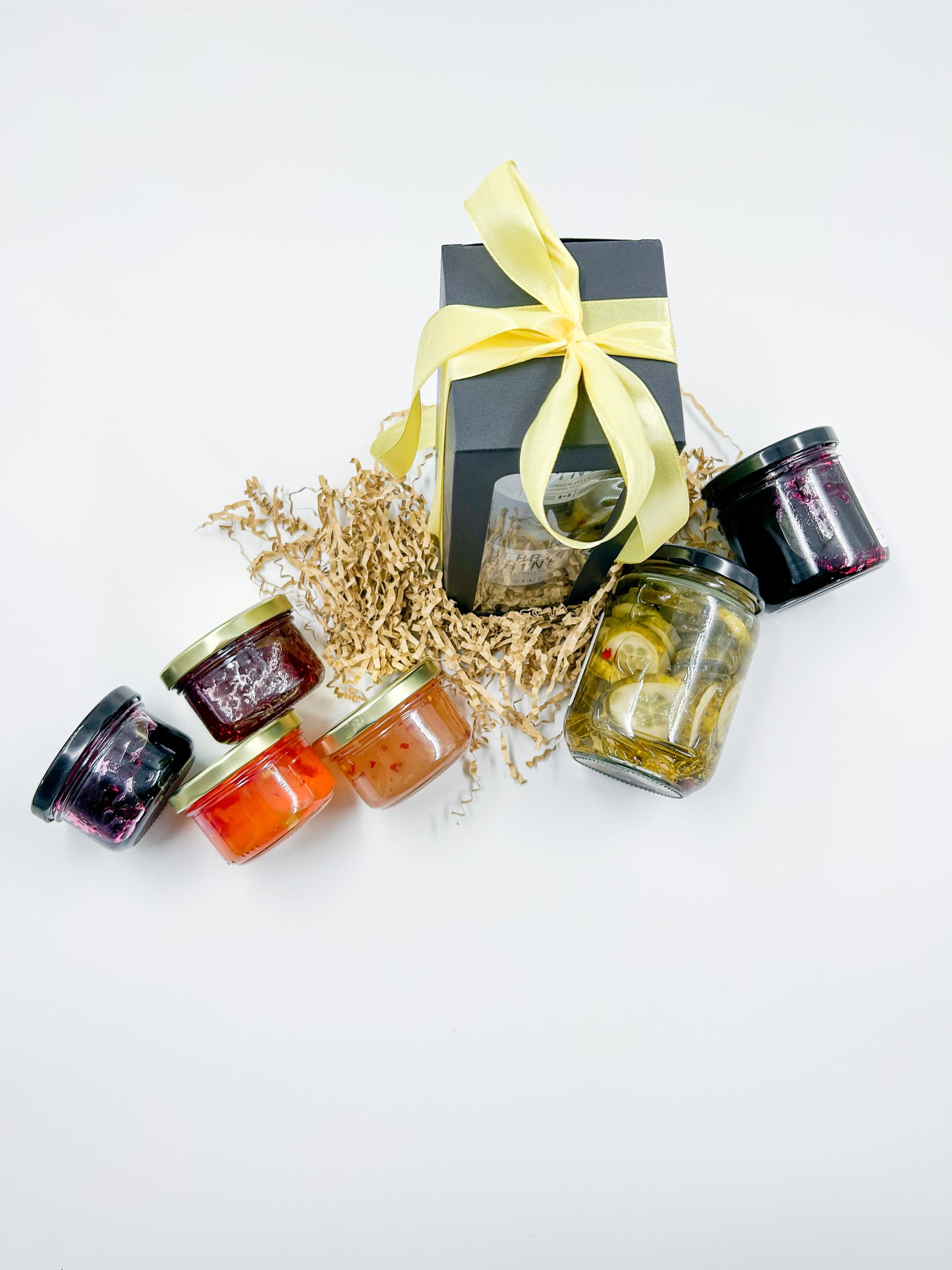 Spiced Wild Blueberry Jam & Garlic Dill Pickle Spears Gift Set