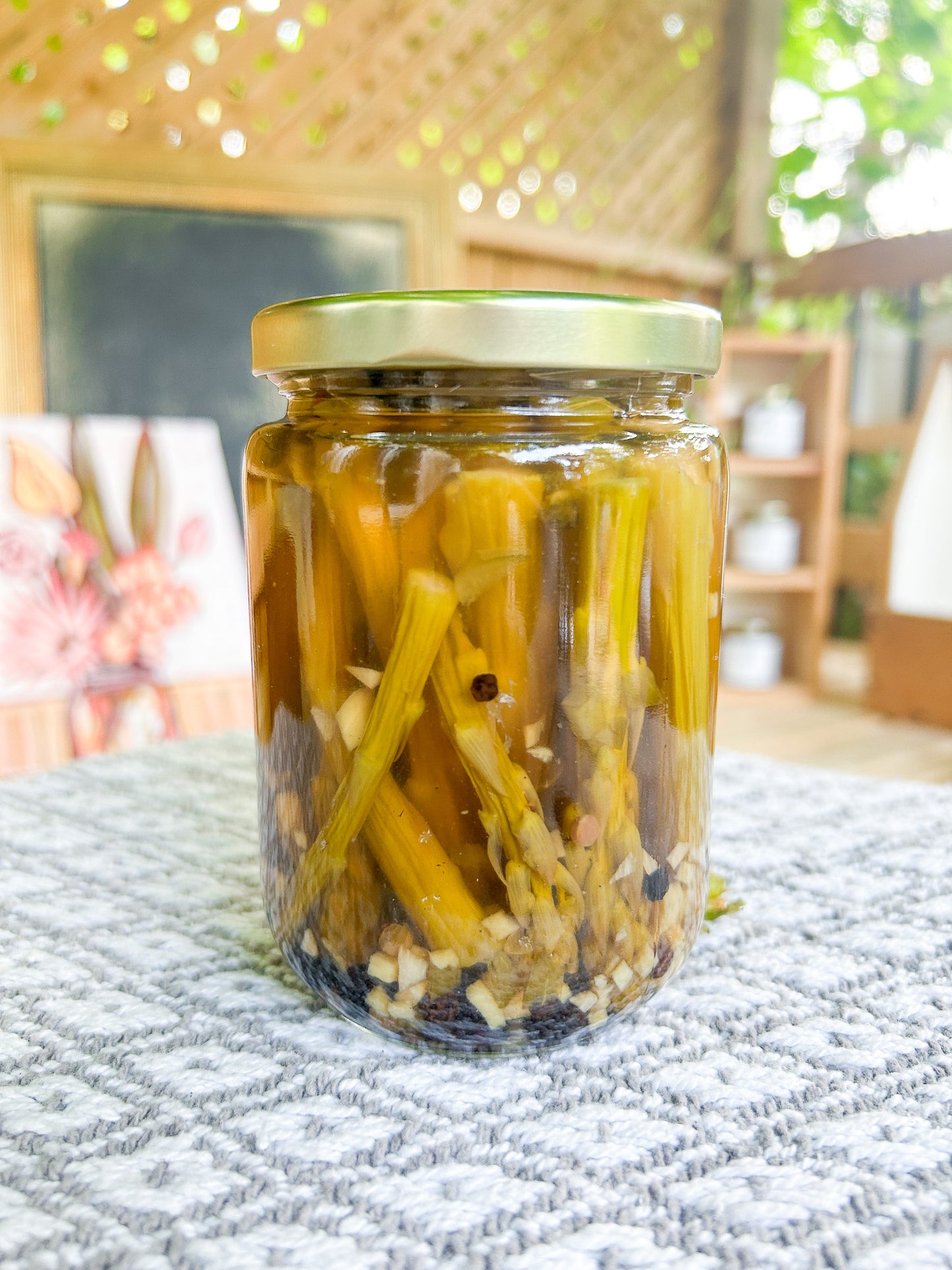 Ginger Garlic Pickled Asparagus